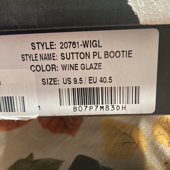 MARC JOSEPH NEW YORK Leather Made in Brazil 2.25 Inch Heel Ankle Bootie 9.5 - Picture 9 of 9